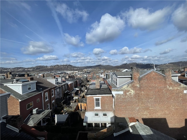 view of city with a residential view