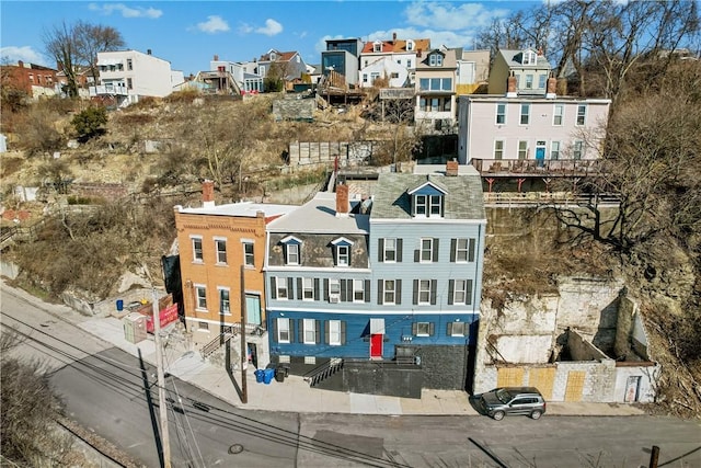 bird's eye view with a residential view