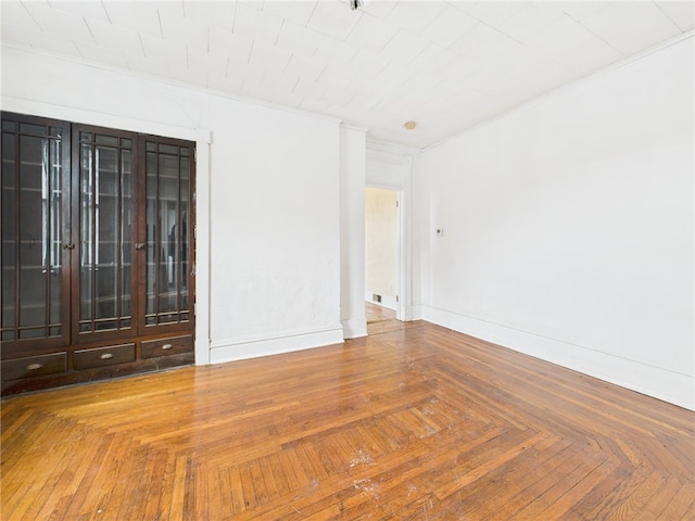 empty room with baseboards