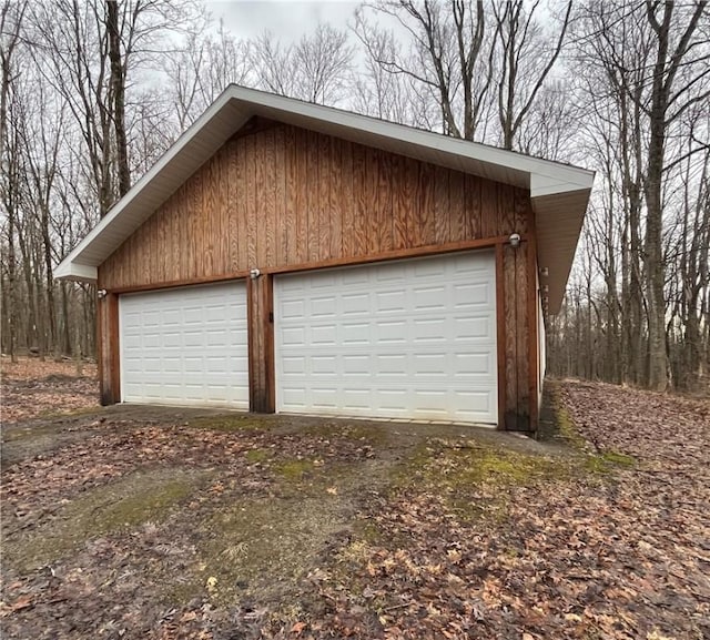 view of detached garage