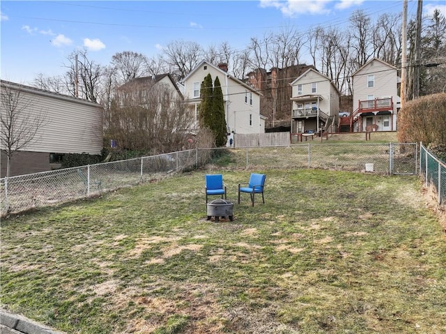 view of yard featuring a fenced backyard