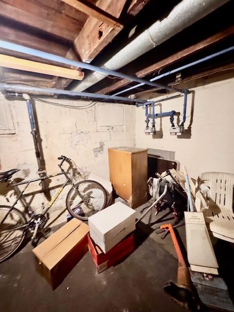 view of unfinished basement