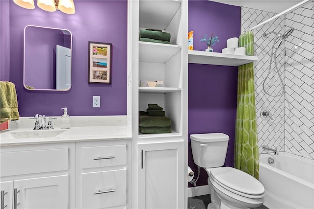 full bathroom with shower / bath combination with curtain, vanity, and toilet