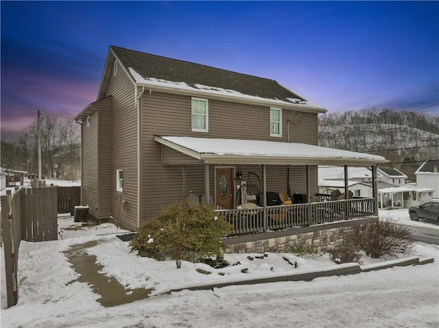 view of front facade featuring covered porch