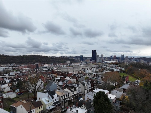 bird's eye view featuring a city view