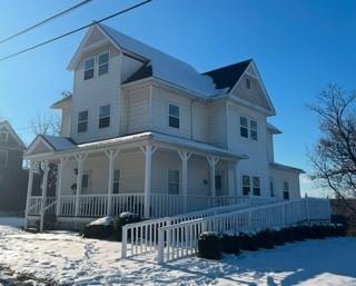 view of front of property with a porch