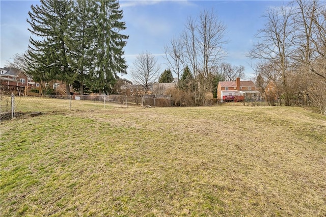 view of yard featuring fence