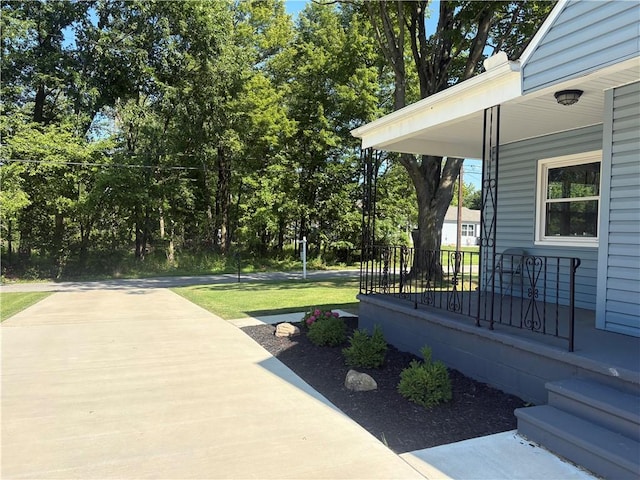 828 Smith Ave, Sharon, PA 16146 - photo 26