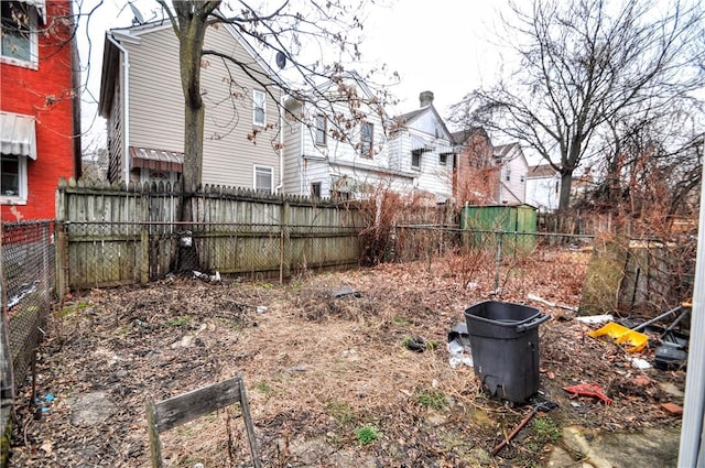 view of yard featuring a fenced backyard