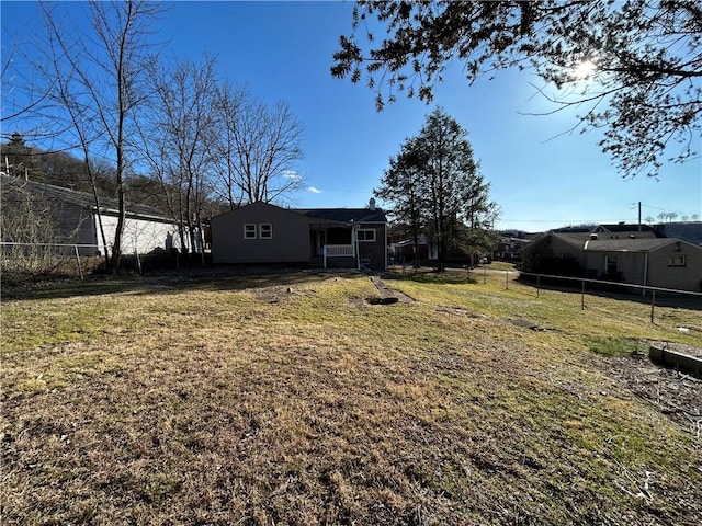 view of yard featuring fence