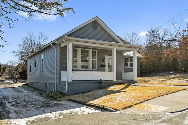 view of front of home featuring a porch