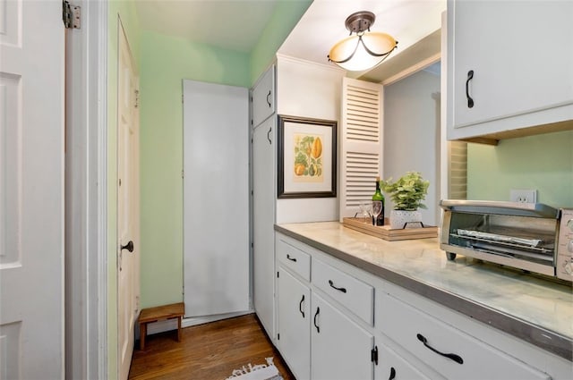 bathroom featuring wood finished floors