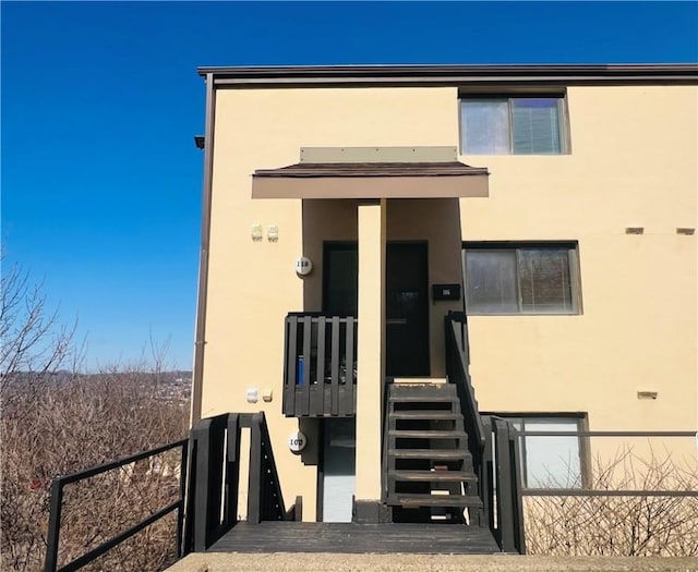 view of front of property with stucco siding