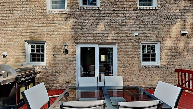 deck with grilling area