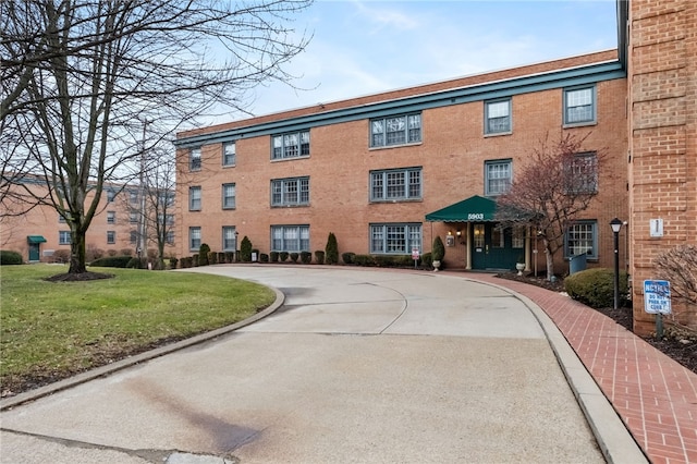 5903 5th Ave Unit 105B, Shadyside PA, 15232, 1 bedrooms, 1 bath condo for sale