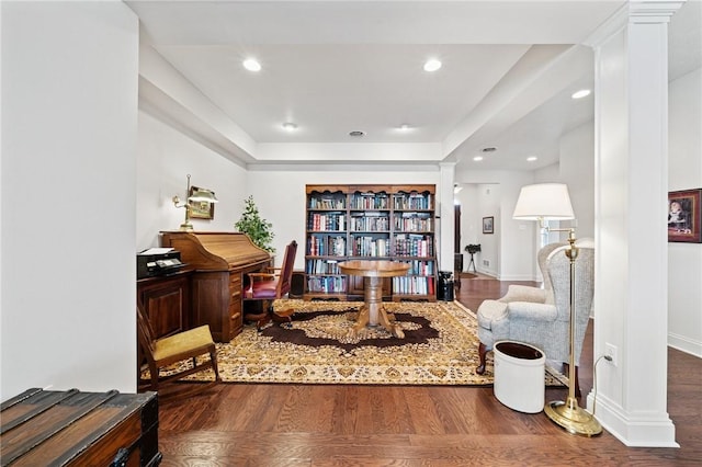 living area with recessed lighting, wood finished floors, and baseboards