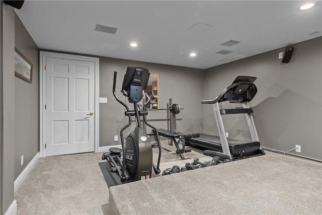 workout area with recessed lighting, carpet, visible vents, and baseboards