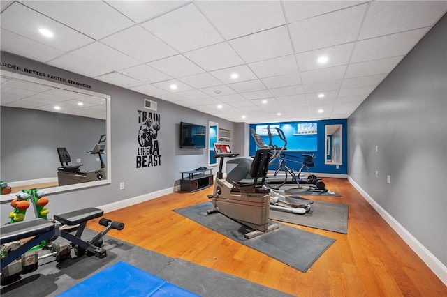 5435 Dunmoyle St, Squirrel Hill, PA 15217 - workout area featuring baseboards, wood finished floors, and recessed lighting