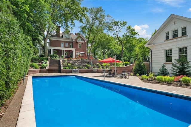 5435 Dunmoyle St, Squirrel Hill, PA 15217 - outdoor pool with a patio area and fence