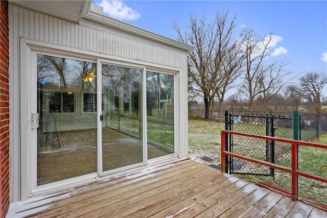 deck featuring fence