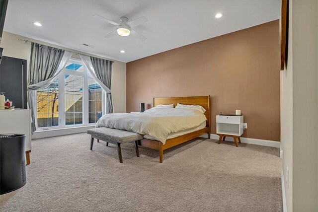 bedroom with recessed lighting, visible vents, baseboards, and carpet flooring