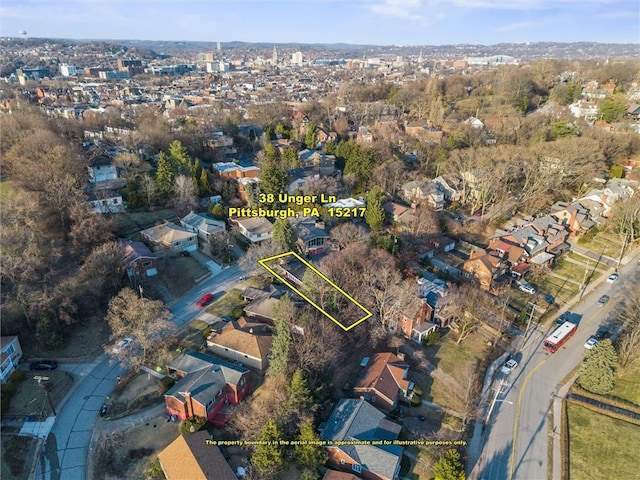 birds eye view of property featuring a residential view