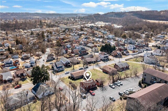 bird's eye view with a residential view