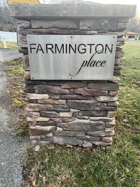 168 Farmington Pl, Hempfield Twp, PA 15601 - photo 38