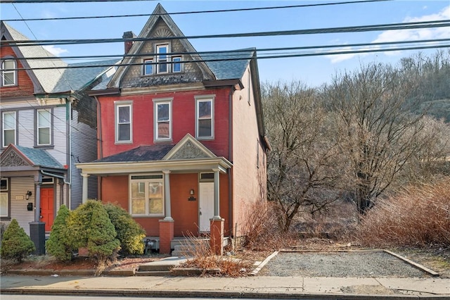 view of front of property with a porch