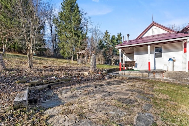 view of yard featuring a porch