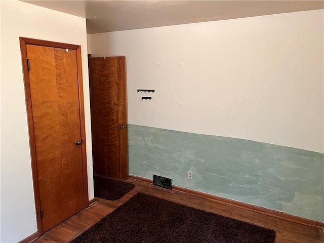 4 Woodbine Dr, Hempfield Twp Mer, PA 16125
