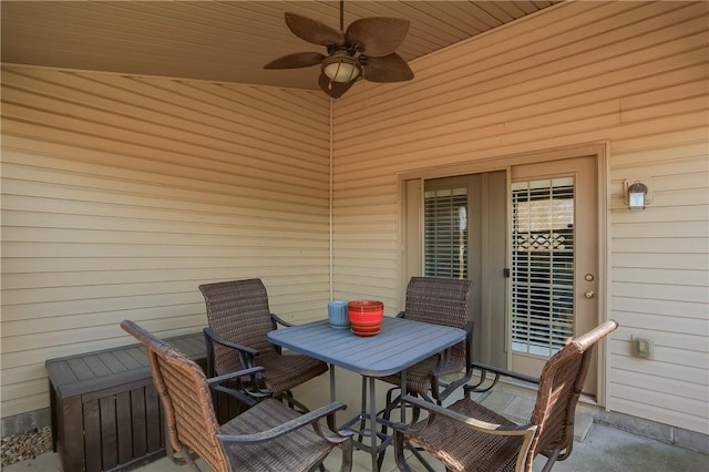 view of patio with a ceiling fan