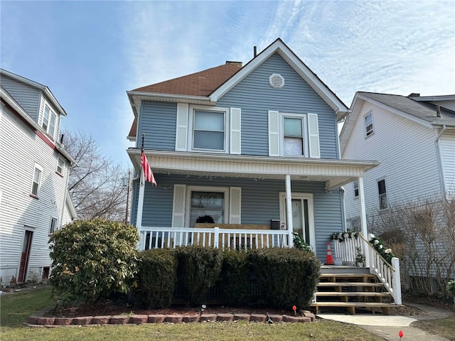 view of front of home featuring a porch