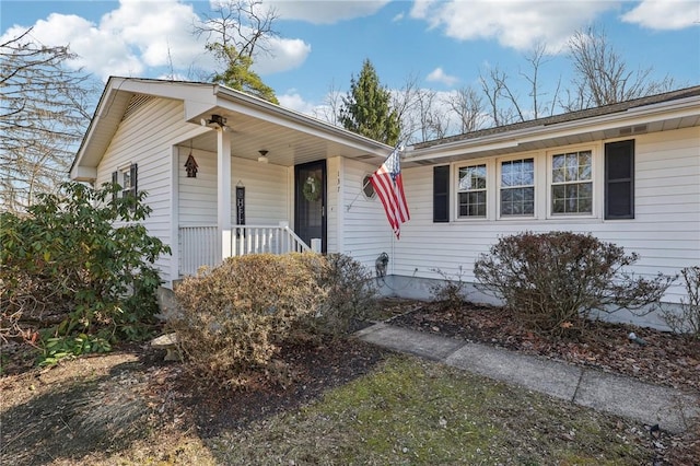 view of front of house featuring covered porch