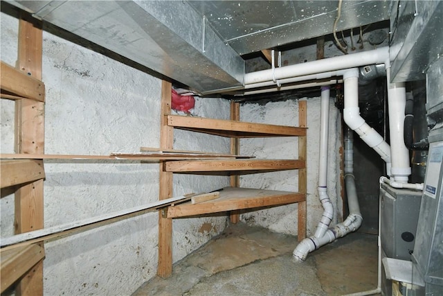 view of unfinished basement