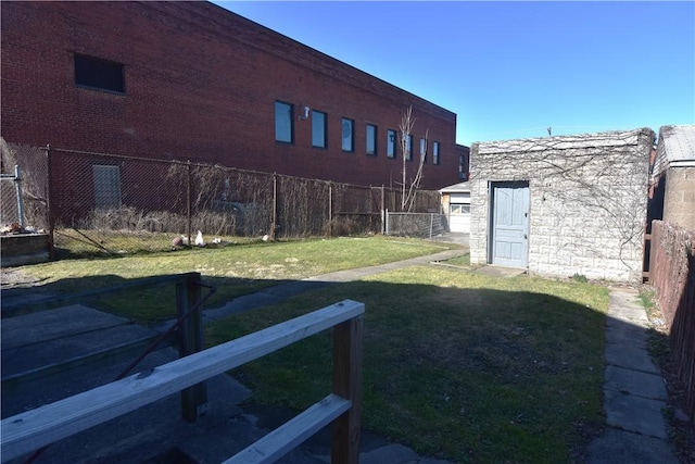 view of yard featuring fence