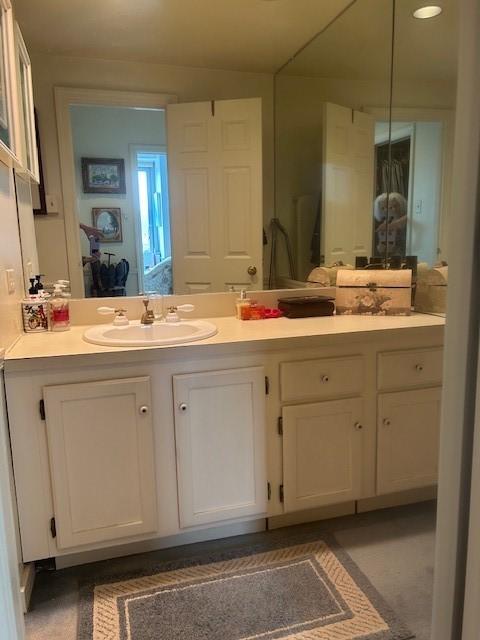 bathroom with vanity