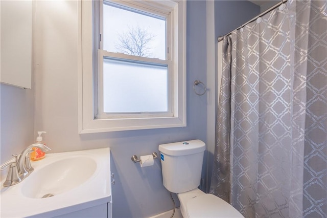 3361 Portola Ave, Observatory Hill, PA 15214 - full bathroom featuring vanity and a shower with shower curtain