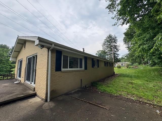 3801 Greenfield Rd, Hampton, PA 15101 - photo 22