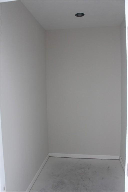 330 Cherokee Dr, Chippewa Twp, PA 15010 - unfurnished room with baseboards