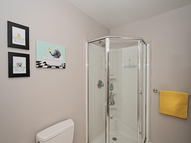 232 Adams Pointe Blvd Unit 6, Adams Twp, PA 16046 - full bathroom with a stall shower and toilet