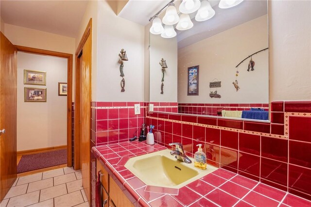 733 N Center Ave, Somerset Boro, PA 15501