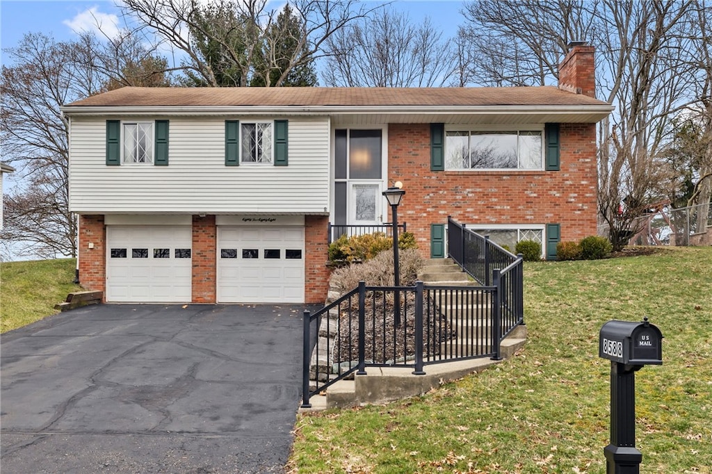 8588 E Barkhurst Dr, Mccandless, PA 15237