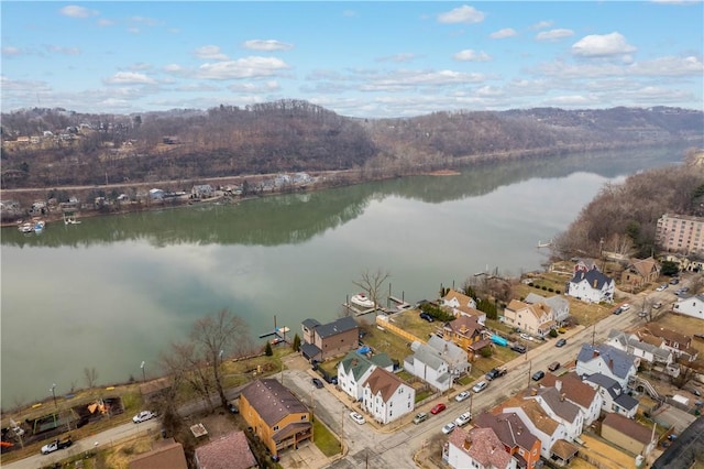 157-159 Grant Ave, Verona, PA 15147 - bird's eye view featuring a water view