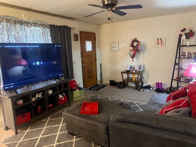 204 Keefer Dr, Penn Hills, PA 15235