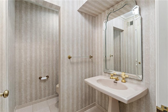2172 Hycroft Dr, Upper St Clair, PA 15241 - bathroom featuring toilet and tile patterned floors