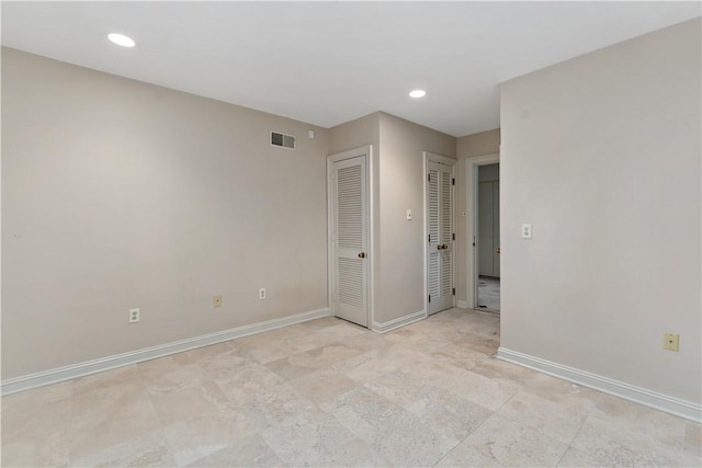 2172 Hycroft Dr, Upper St Clair, PA 15241 - unfurnished room with baseboards and recessed lighting