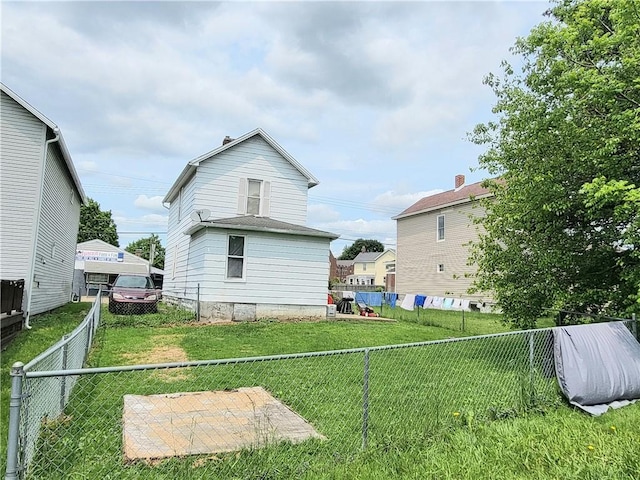 848 Arlington Ave, New Castle/5Th, PA 16101 - view of back of house