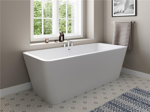 1438 Hastings Cres Corby, Unit Corby, South Fayette, PA 15017 - full bath with a freestanding tub and baseboards