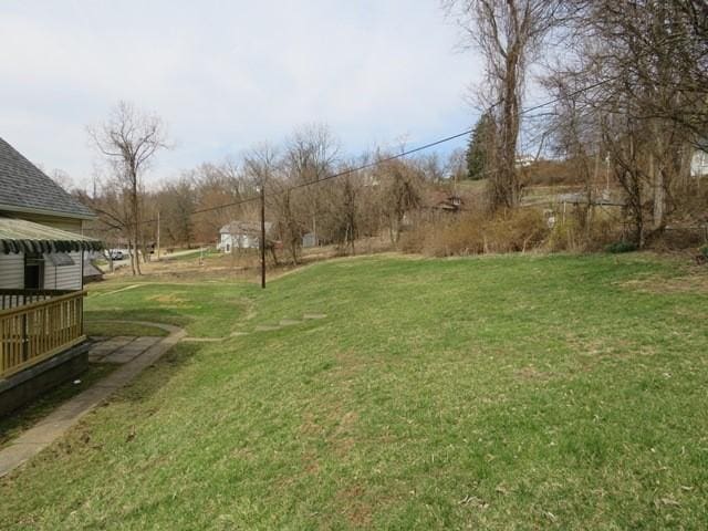 501 Adams St, West Newton, PA 15089 - view of green lawn